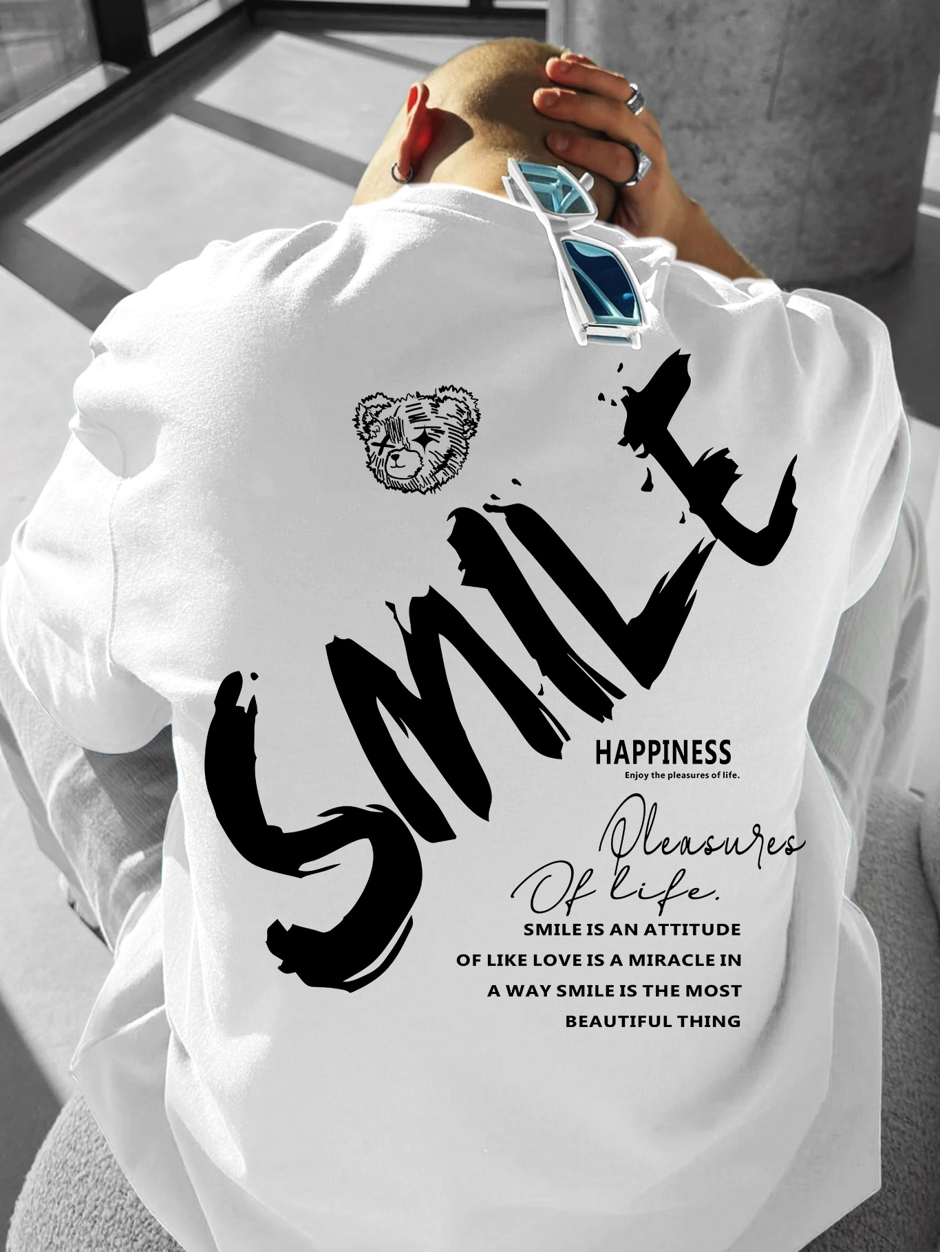Streetwear Brand Quotes - เสื้อยืดสตรีทแวร์ขนาดใหญ่สำหรับผู้ชายแบรนด์ Smile Bear Happiness Life Quote